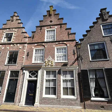 Authentic Fisherman S House In The Center Of * Edam