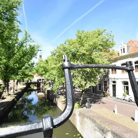 Authentic Fisherman S House In The Center Of * Edam
