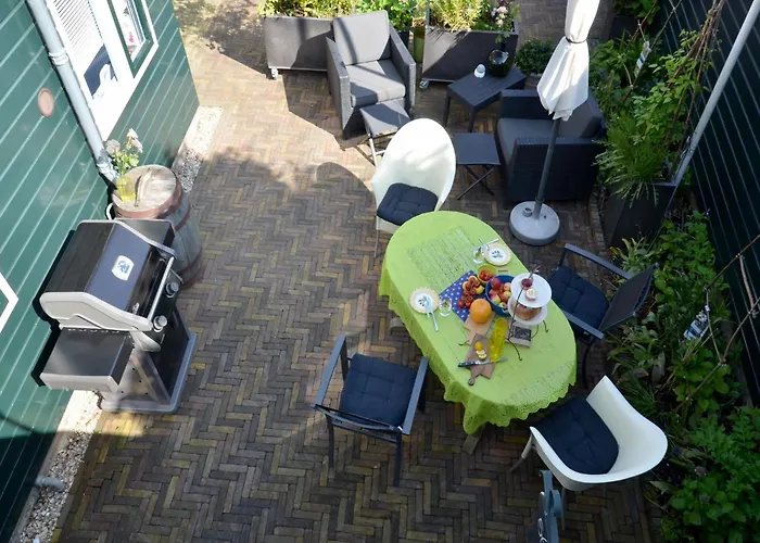 In Near Ijsselmeer *