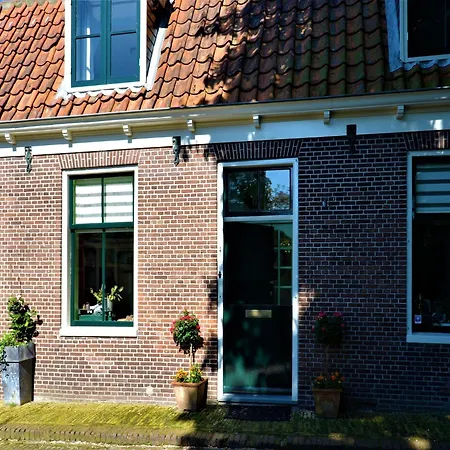 In Near Ijsselmeer Semesterbostad