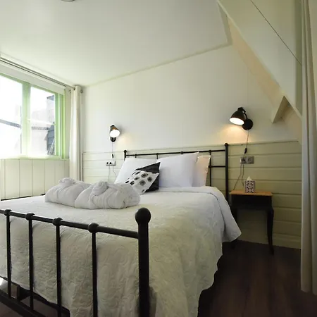 In Near Ijsselmeer *